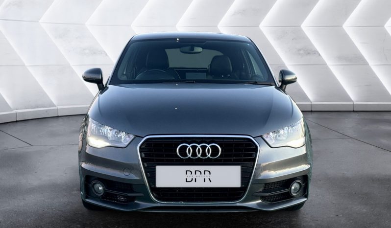 
								AUDI A1 full									