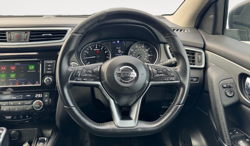 
								NISSAN QASHQAI full									