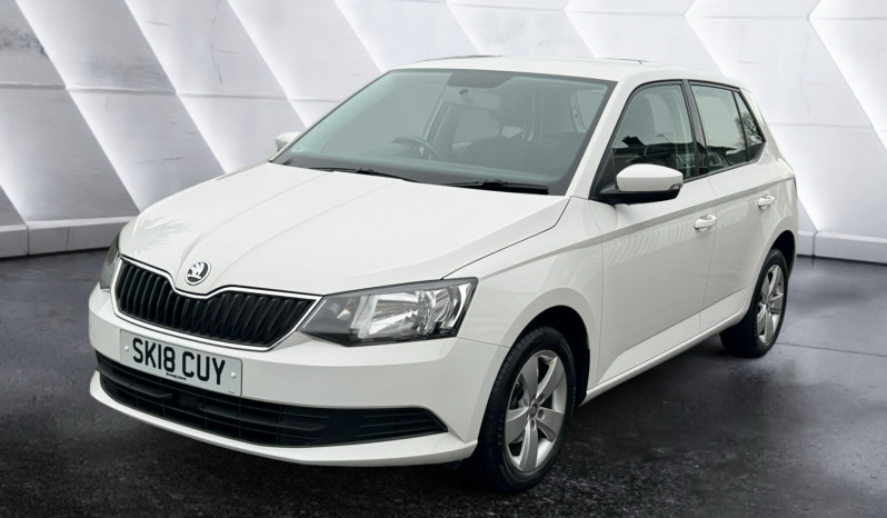 
								SKODA FABIA full									