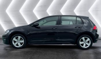 
										Volkswagen Golf full									