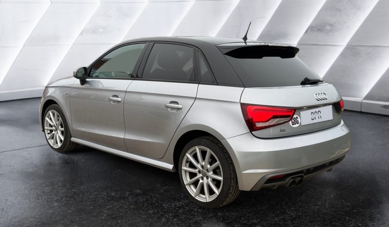 
								Audi A1 full									