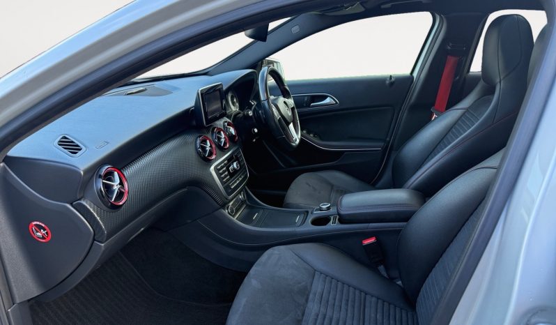 
								MERCEDES A CLASS full									