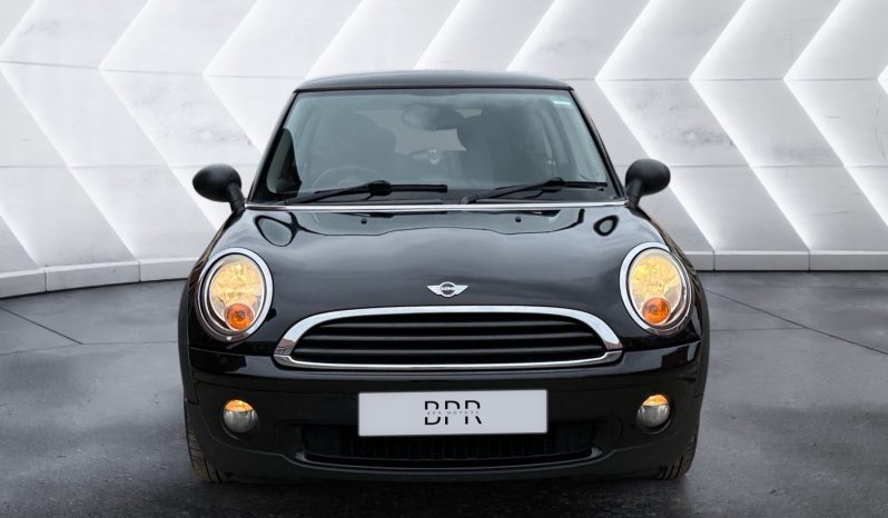 
								Mini Cooper full									