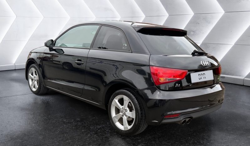 
								Audi A1 full									