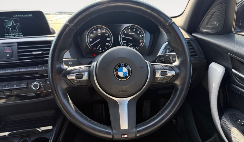 
								BMW 1 SERIES full									