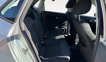 
										VOLKSWAGEN POLO full									