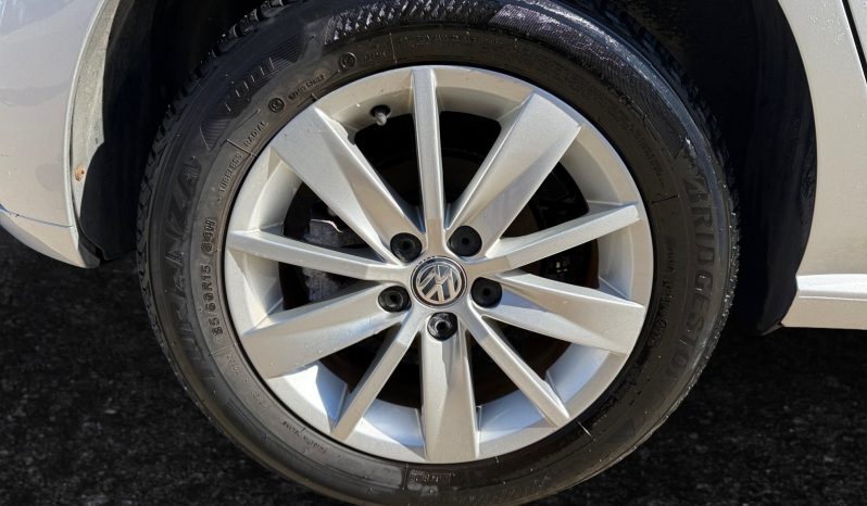 
								VOLKSWAGEN POLO full									