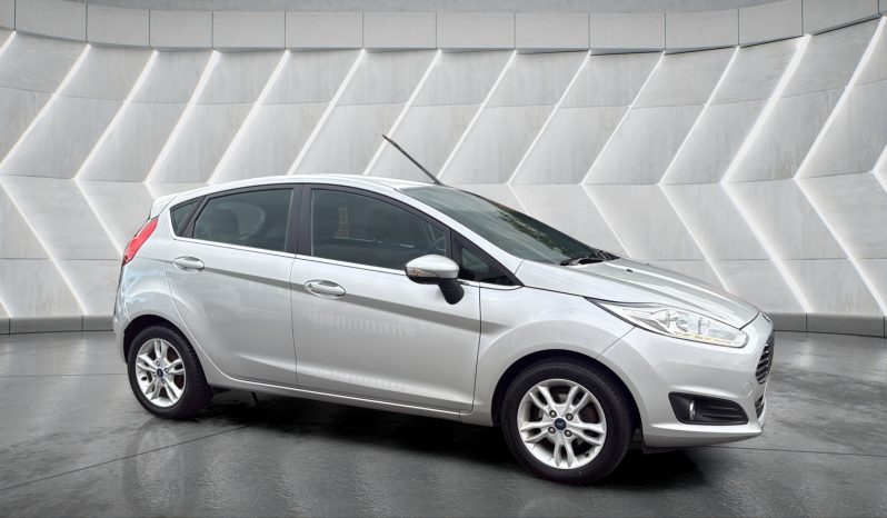 
								FORD FIESTA full									