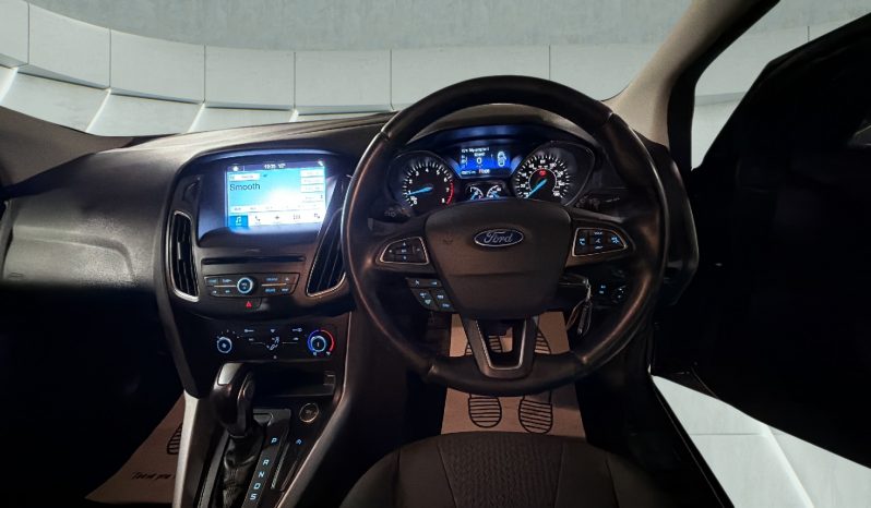 
								FORD FOCUS full									
