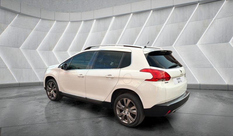 
								PEUGEOT 2008 full									