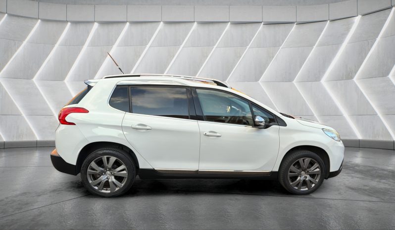 
								PEUGEOT 2008 full									
