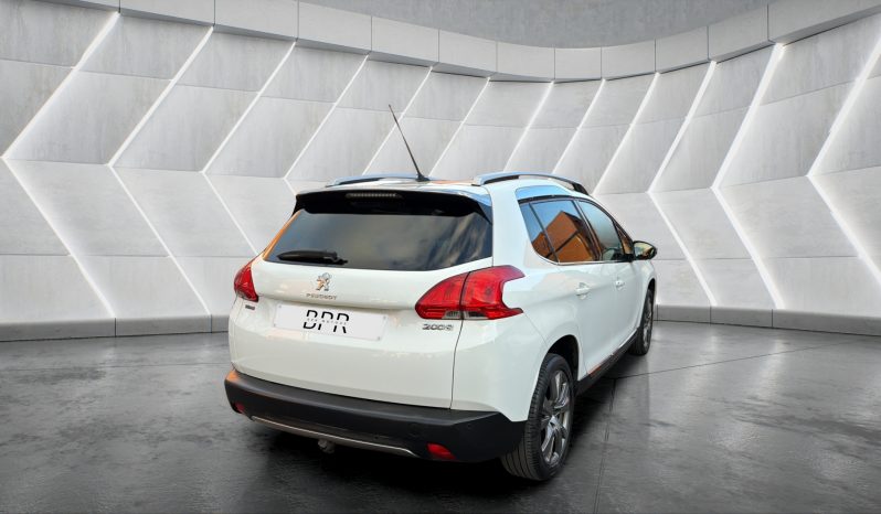 
								PEUGEOT 2008 full									