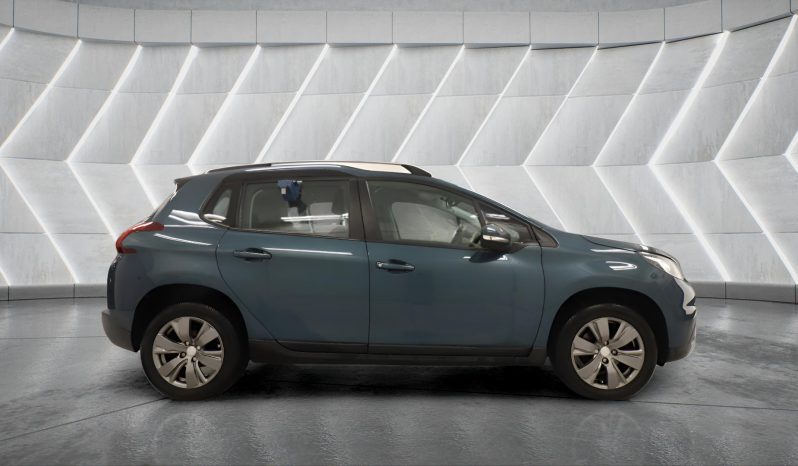 
								PEUGEOT 2008 full									