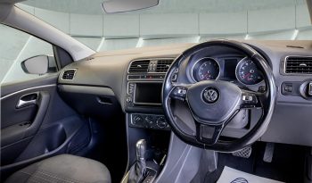 
										VOLKSWAGEN POLO full									
