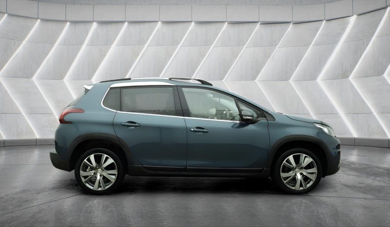 
								PEUGEOT 2008 full									