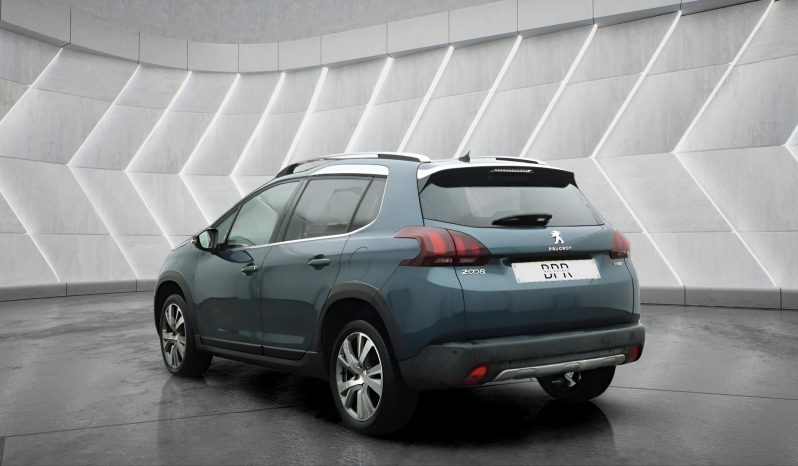
								PEUGEOT 2008 full									