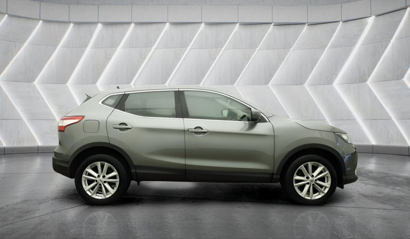 
								NISSAN QASHQAI full									