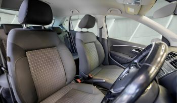 
										VOLKSWAGEN POLO full									