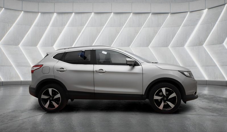 
								NISSAN QASHQAI full									