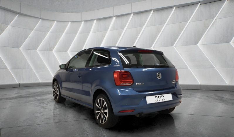 
								VOLKSWAGEN POLO full									