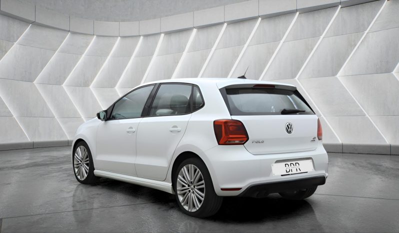 
								VOLKSWAGEN POLO full									