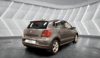
										Volkswagen Polo full									