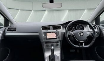 
										VOLKSWAGEN GOLF full									