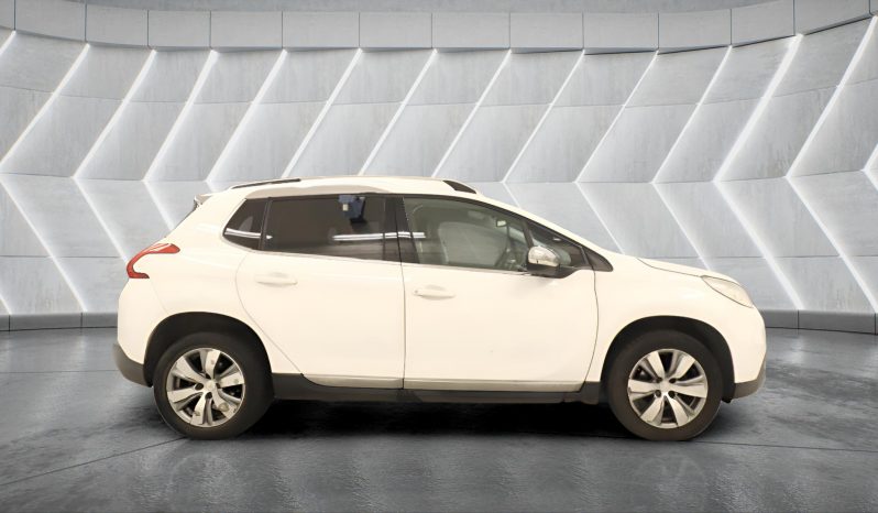
								PEUGEOT 2008 full									