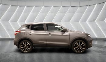 
										NISSAN QASHQAI full									