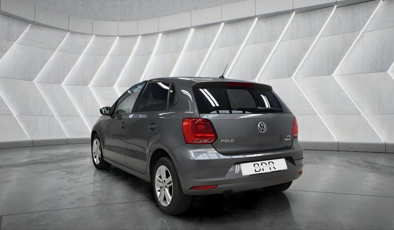 
								Volkswagen Polo full									