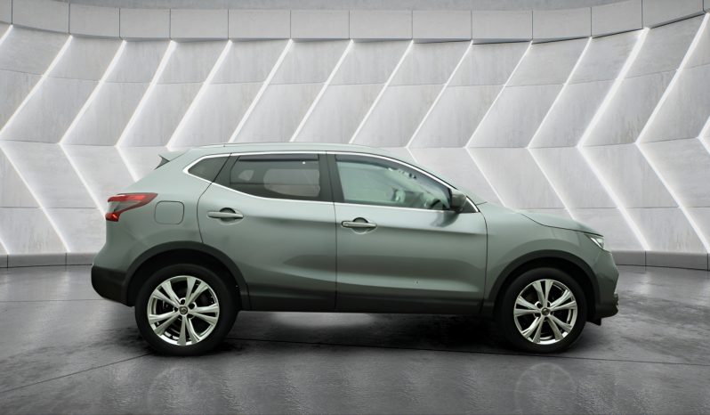 
								NISSAN QASHQAI full									