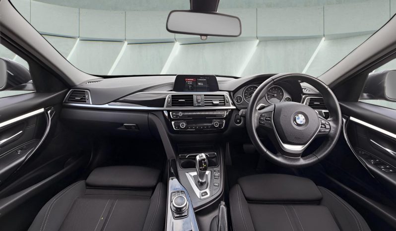 
								BMW 3 SERIES full									
