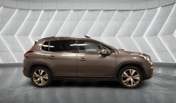 
										PEUGEOT 2008 full									