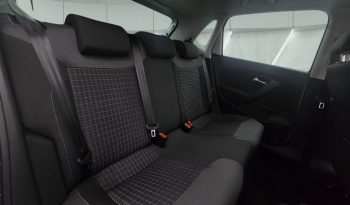 
										VOLKSWAGEN POLO full									