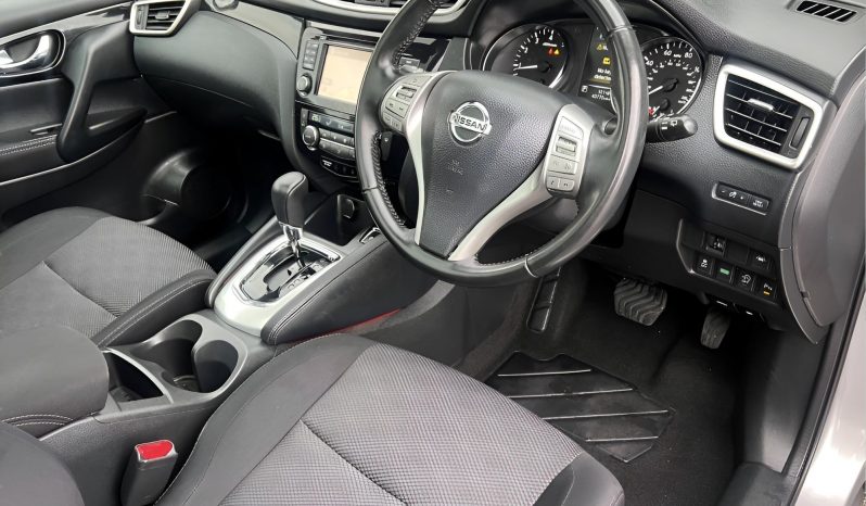
								NISSAN QASHQAI full									