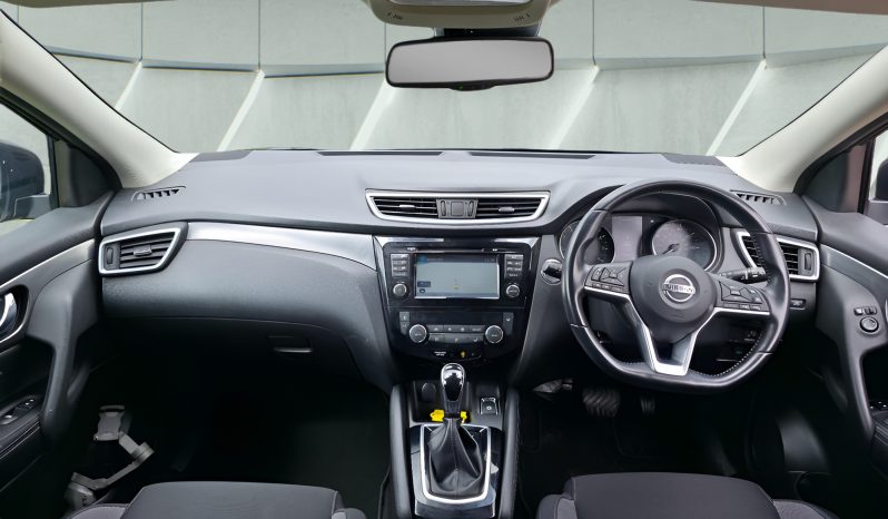 
								NISSAN QASHQAI full									