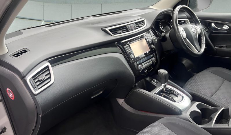 
								NISSAN QASHQAI full									