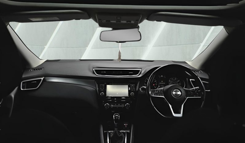 
								NISSAN QASHQAI full									