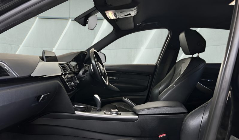 
								BMW 3 SERIES full									