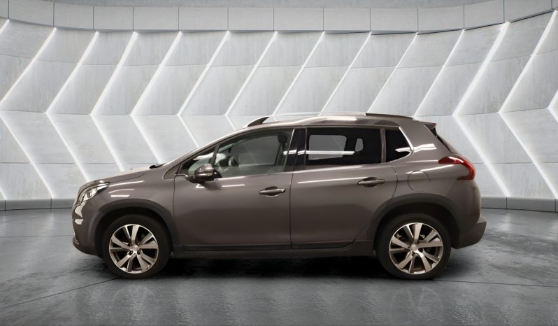 
								PEUGEOT 2008 full									