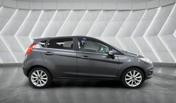 
										FORD FIESTA full									