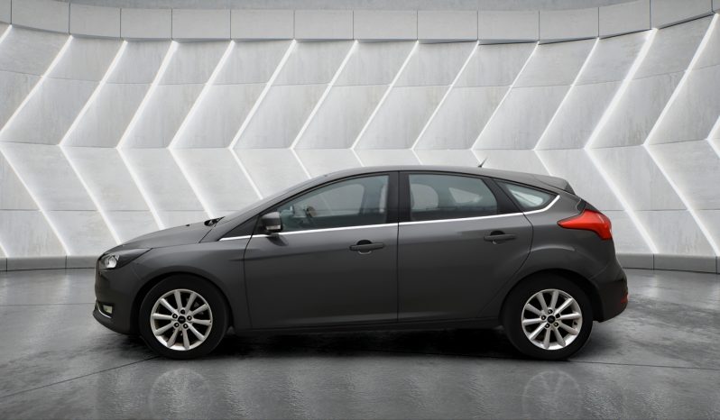 
								FORD FOCUS full									