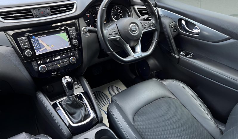 
								NISSAN QASHQAI full									