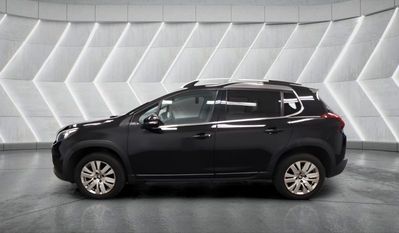 
								PEUGEOT 2008 full									
