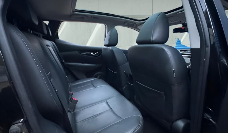 
								NISSAN QASHQAI full									