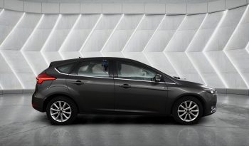 
										FORD FOCUS full									