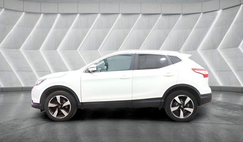 
								NISSAN QASHQAI full									