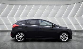 
										FORD FOCUS full									