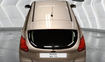 
										FORD FOCUS full									