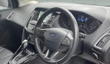
										FORD FOCUS full									